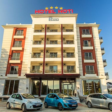 Hotel Hoti II Ulcinj Bagian luar foto