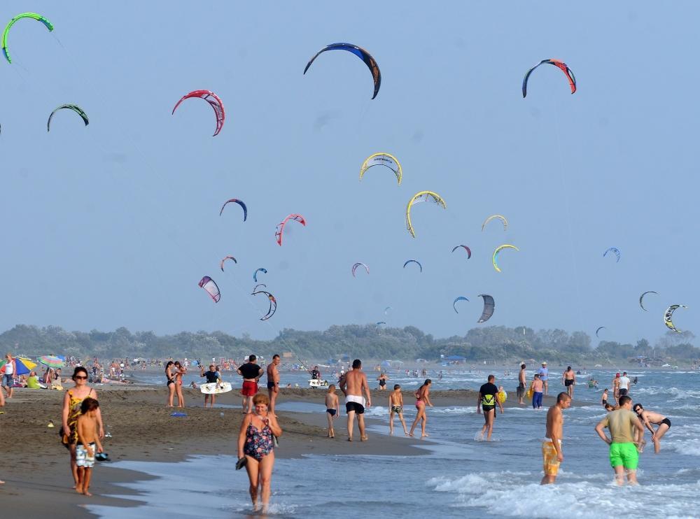 Hotel Hoti II Ulcinj Bagian luar foto